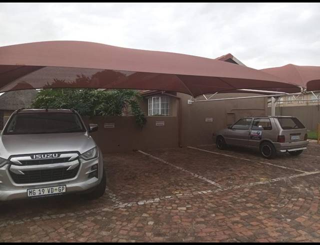 2 BEDROOM TOWNHOUSE FOR SALE IN NORKEM PARK